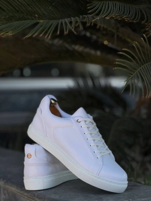 KB-BX1  Kuback Beyaz Cilt Yüksek Beyaz Taban Günlük Erkek Ayakkabı