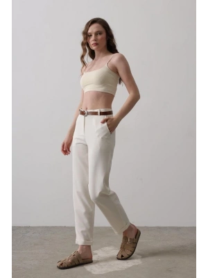 Kemerli Havuç Pantolon - Ekru