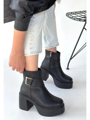 Lonji Siyah Cilt Topuklu Bot