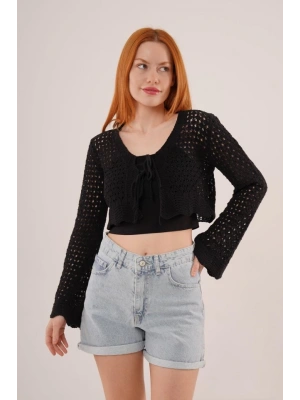 Ön Bağlamalı Ajurlu Crop Siyah Hırka