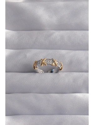 Pirinç Ayarlamalı Gümüş Renk Zirkon Taşlı XOXO Model Yüzük