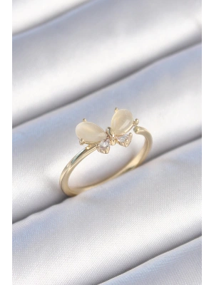 Pirinç Gold Renk Beyaz Mineli Zirkon Taşlı Kelebek Model Kadın Yüzük