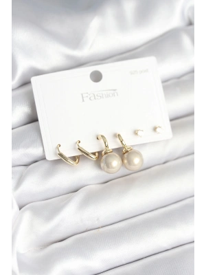 Pirinç Gold Renk İnci Detaylı 925 Gümüş Çivili Kadın Küpe Seti