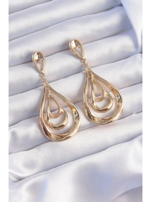 Pirinç Gold Renk Kıvrımlı Damla Görünüm Sallantılı Küpe