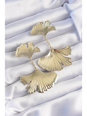 Pirinç Gold Renk Tırtıklı Yaprak Model Sallantılı Küpe