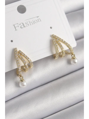 Pirinç Gold Renk Zirkon Taşlı Pençe Model İnci Detay Kadın Küpe