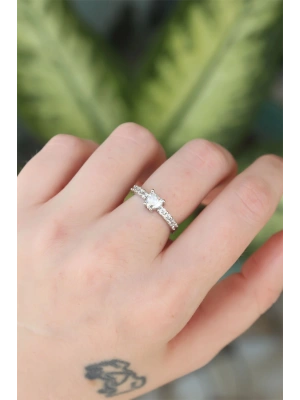 Pirinç Gümüş Renk Ayarlanabilir Zirkon Taşlı Minimal Kalp Yüzük