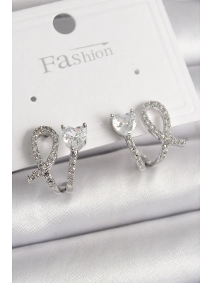 Pirinç Gümüş Renk Düğüm Model Zirkon Taşlı Kalp Detay Kadın Küpe