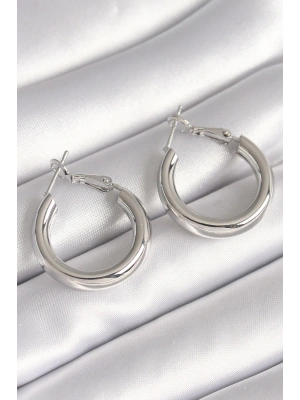 Pirinç Gümüş Renk Halka Model Kadın Küpe