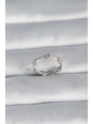 Pirinç Gümüş Renk Kalp Model Zirkon Taş Detay Kadın Yüzük