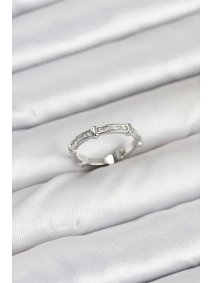 Pirinç Gümüş Renk Kemik Model Zirkon Taşlı Kadın Yüzük