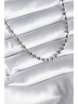 Pirinç Gümüş Renk Topçuk Detay Kadın Kolye