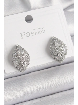 Pirinç Gümüş Renk Zirkon Taş İşlemeli Damla Model Kadın Küpe