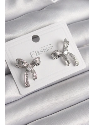 Pirinç Gümüş Renk Zirkon Taşlı Fiyonk Model Kadın Küpe