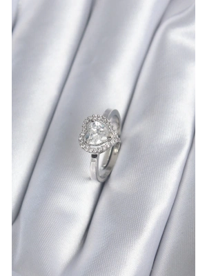 Pirinç Gümüş Renk Zirkon Taşlı Kalp Charm Model Kadın Yüzük