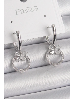 Pirinç Gümüş Renk Zirkon Taşlı Kelebek Figür Sallantı Detay Kadın Küpe