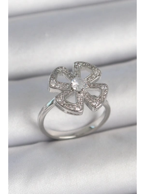 Pirinç Gümüş Renk Zirkon Taşlı Yonca Model Ayarlanabilir Kadın Yüzük