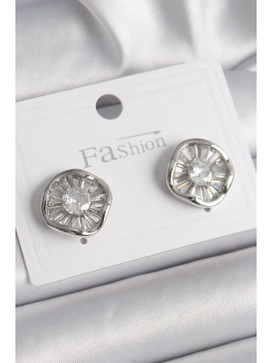 Pirinç Gümüş Renk Zirkon Taşlı Yonca Model Kadın Küpe