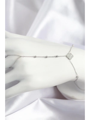 Pirinç Zirkon Taşlı Yonca Model Gümüş Renk Şahmeran