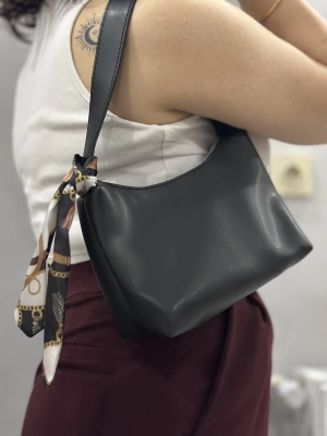 Riwan siyah cilt çanta