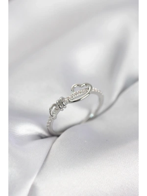 Sarmal Kalp Model Zirkon Taşlı Gümüş Renk Kadın Yüzük