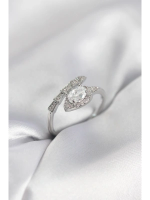 Yılan Model Gümüş Renk Zirkon Taşlı Kadın Yüzük