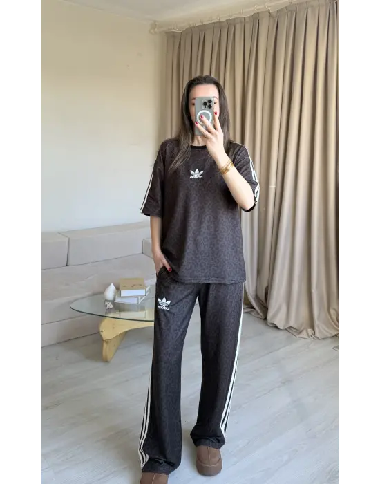 Kahve Kısa Kollu Leopar Takım