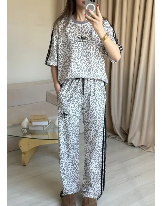 Beyaz Kısa Kollu Leopar Takım