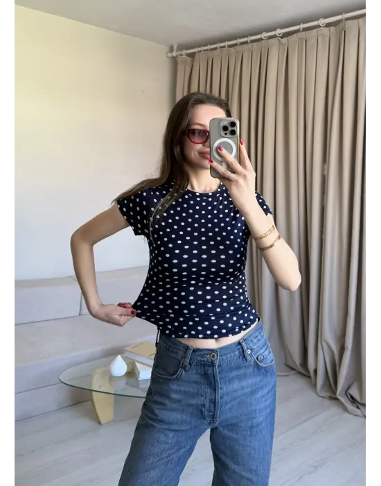 Lacivert Puantiyeli Basic Kısa Kol Bluz