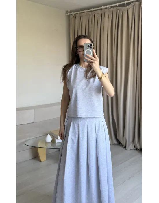 Gri Vatkalı Modal Etek Takım