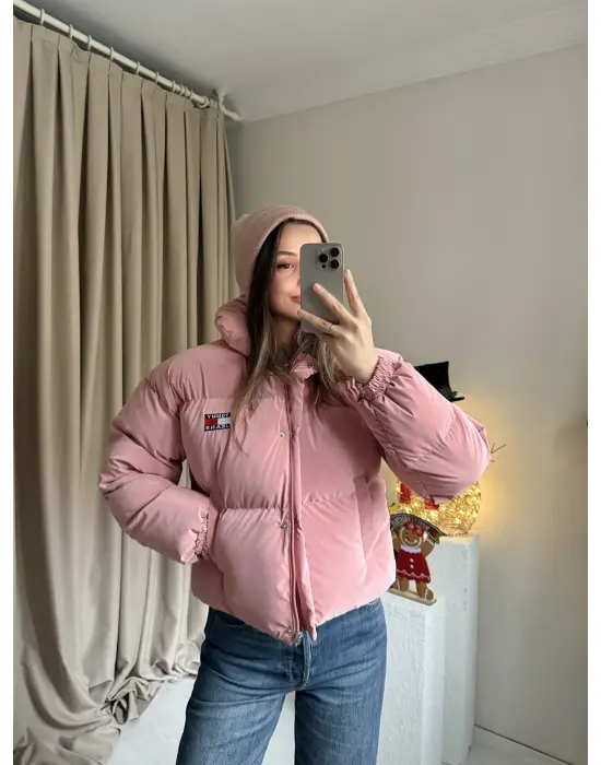 Pembe Marka Puffer Mont