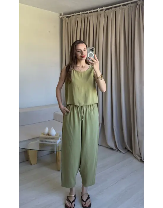 Yeşil Tencel Kalın Askılı Takım