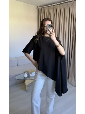 Siyah Asimetrik Vatkalı Modal Bluz