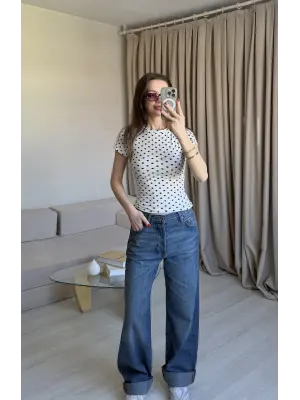 Beyaz Puantiyeli Basic Kısa Kol Bluz
