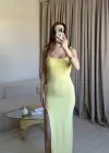 Sarı Kalın Askı Yırtmaçlı Elbise