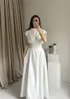 Beyaz Bel Detaylı Vatkalı Elbise