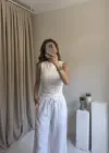 Beyaz Kolsuz Yan Büzgülü Bluz