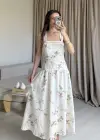 Çiçekli Sırt Bağlama Elbise