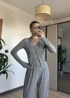 Gri Zr Boyun Bağlamalı Takım