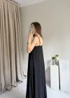 Siyah Ayarlanabilir Askı Gofre Elbise