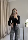 Siyah Bağlama Detay Gömlek/Bluz
