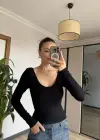 Siyah Göğüs Pedli Toparlayıcı Bluz