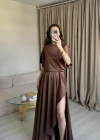 Kahve Yırtmaçlı Saten Elbise