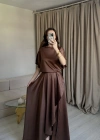 Kahve Yırtmaçlı Saten Elbise