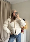 Beyaz Marka Puffer Mont