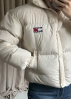 Beyaz Marka Puffer Mont