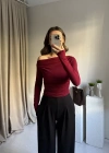 Bordo Büzgülü Düşük Omuz Bluz