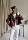Bordo Yakalı Deri Ceket
