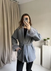 Gri Tüy Detaylı Kaşe Kaban