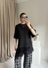 Siyah Dantel Detay Tshirt